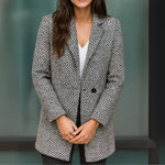 Magda - elegant jacket for cold weather — view 2