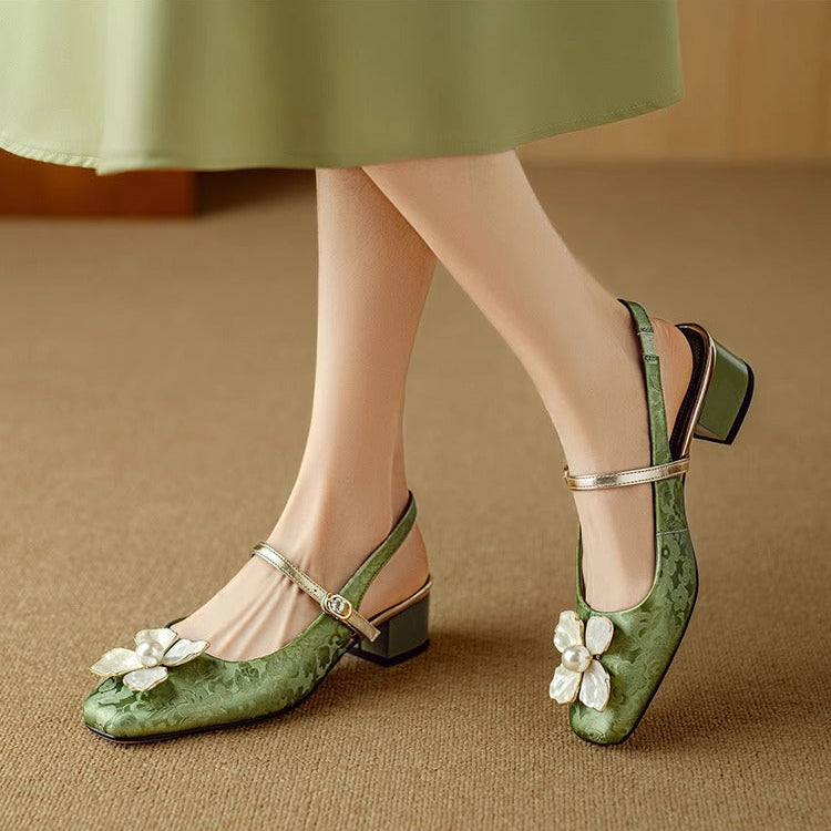 Mathilde - elegant women's shoes with floral decoration — view 12