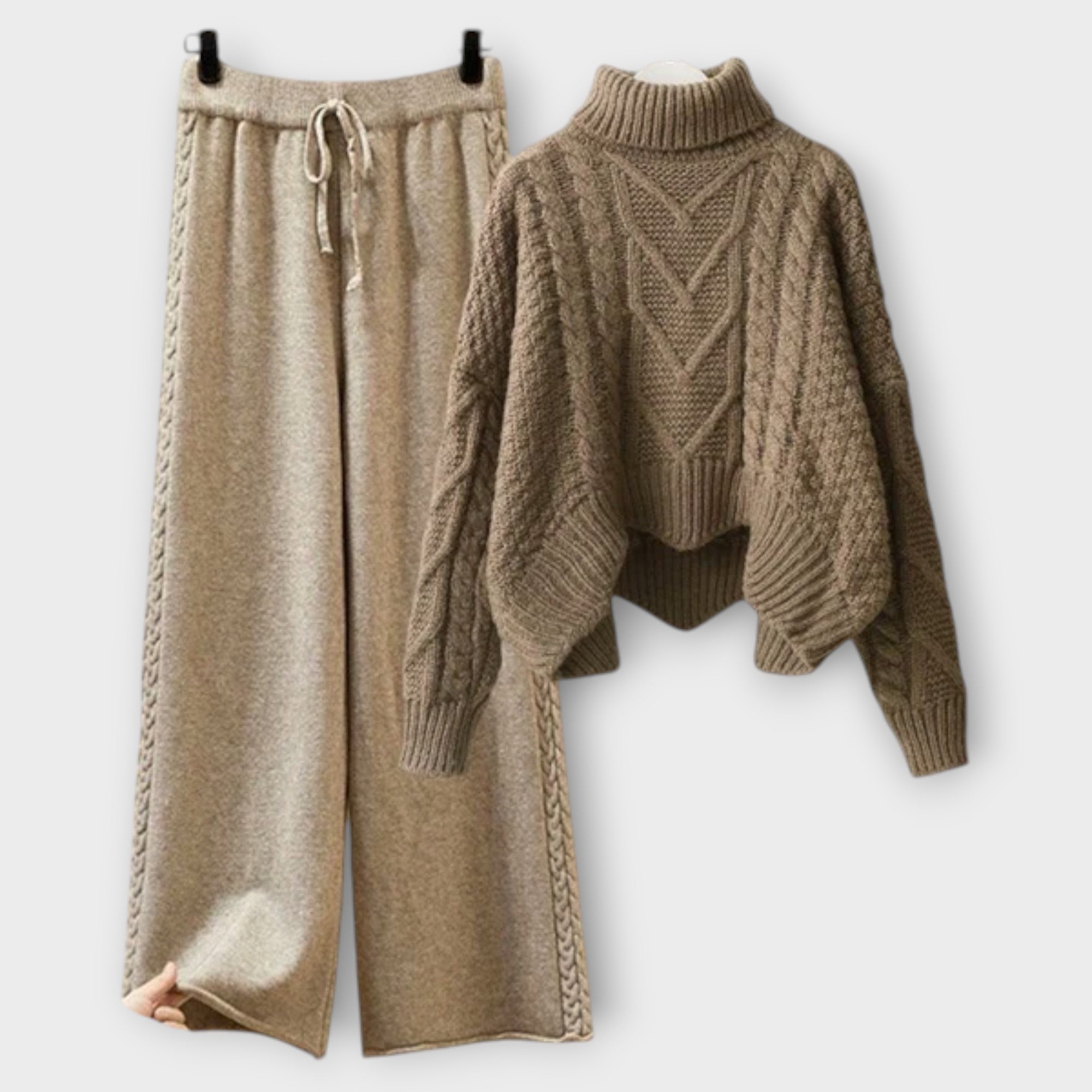Maya - elegant knitted set — view 1