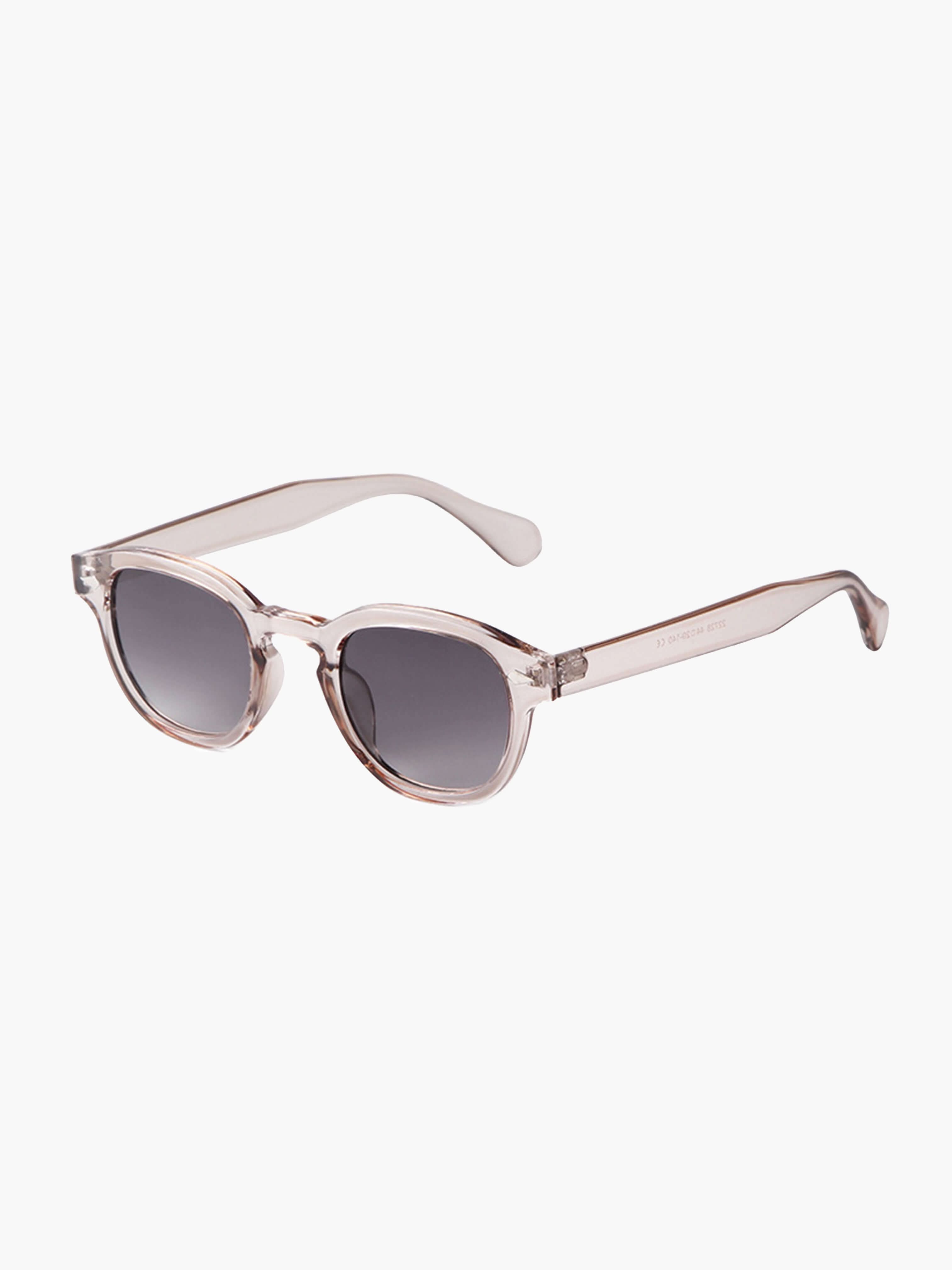 Megan – sophisticated sunglasses — view 5