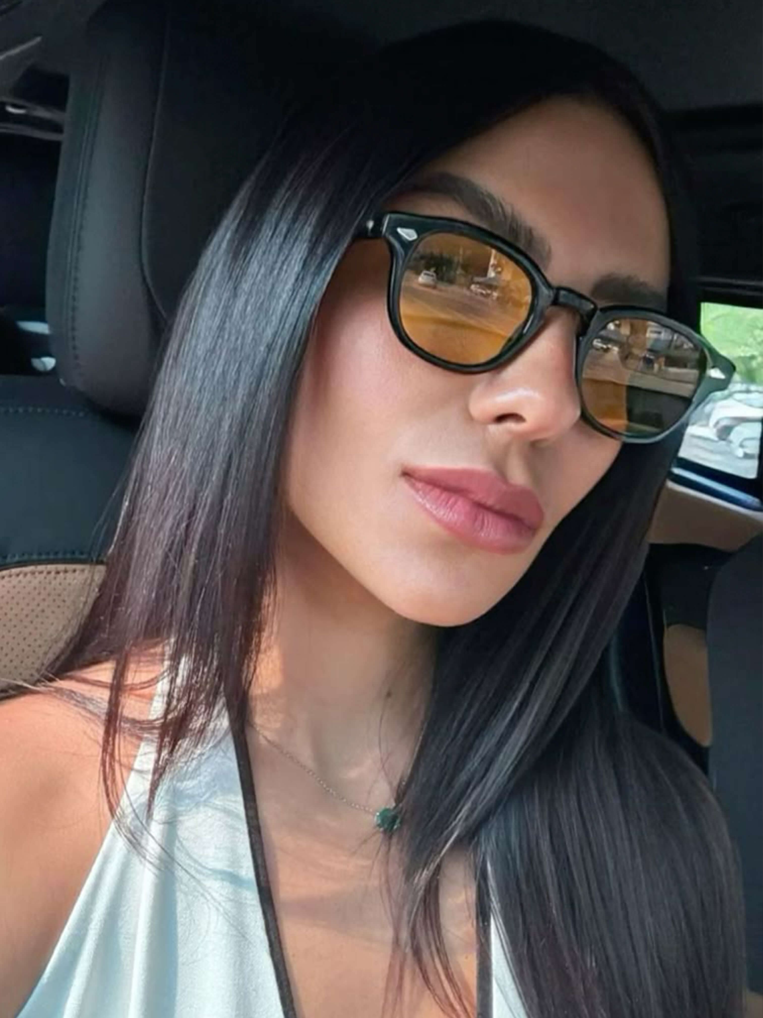 Megan – sophisticated sunglasses — view 8