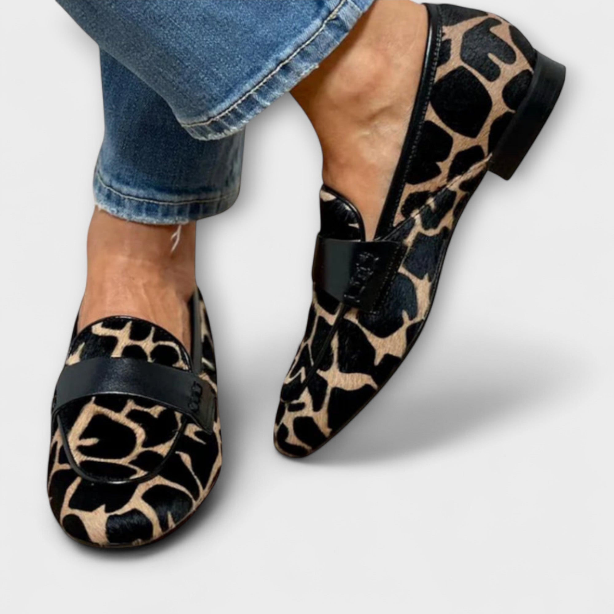 Monica - leopard slippers — view 2