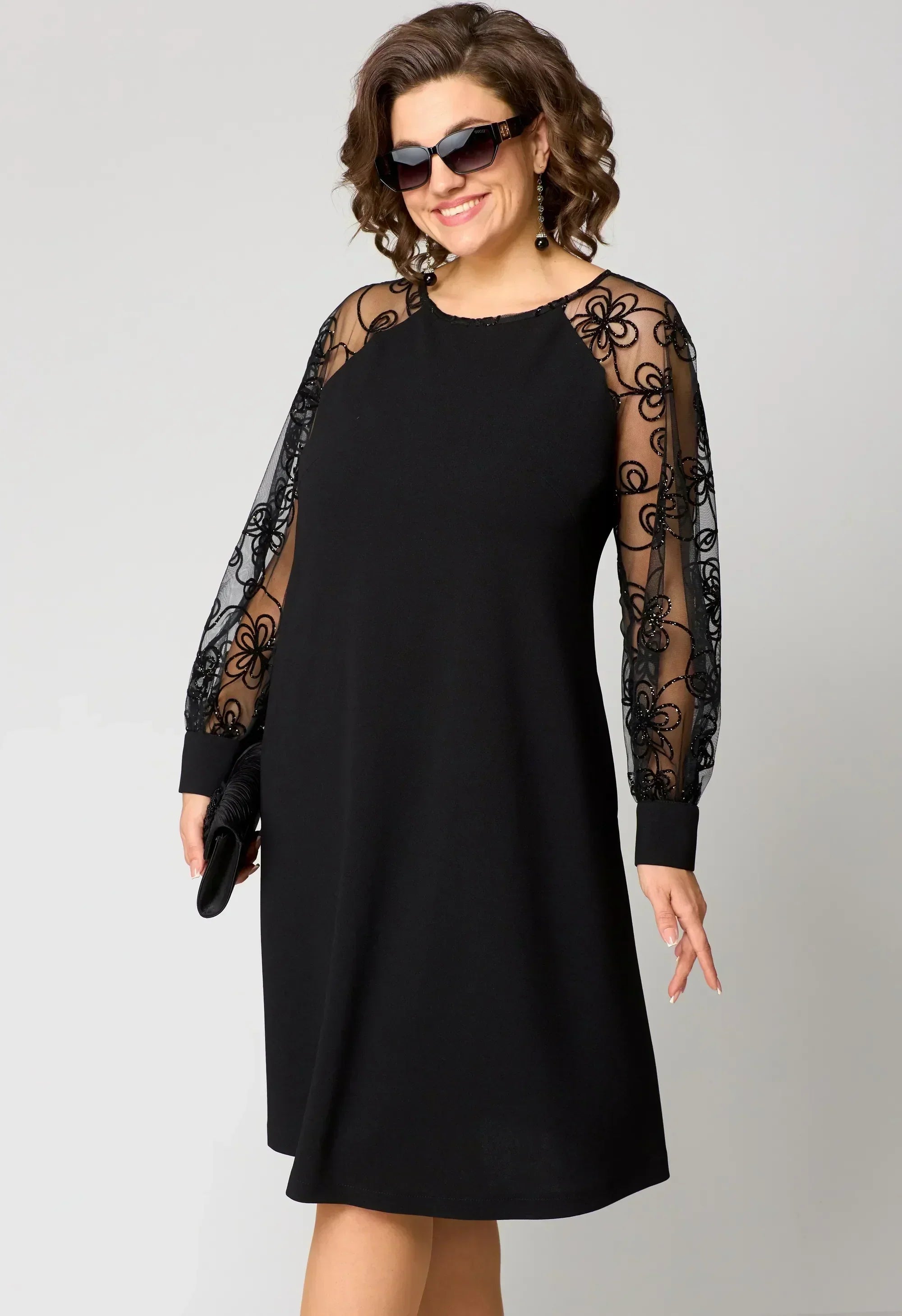 Natalie - elegant lace dress — view 2