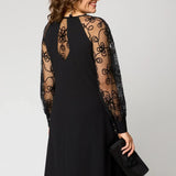 Natalie - elegant lace dress — view 6