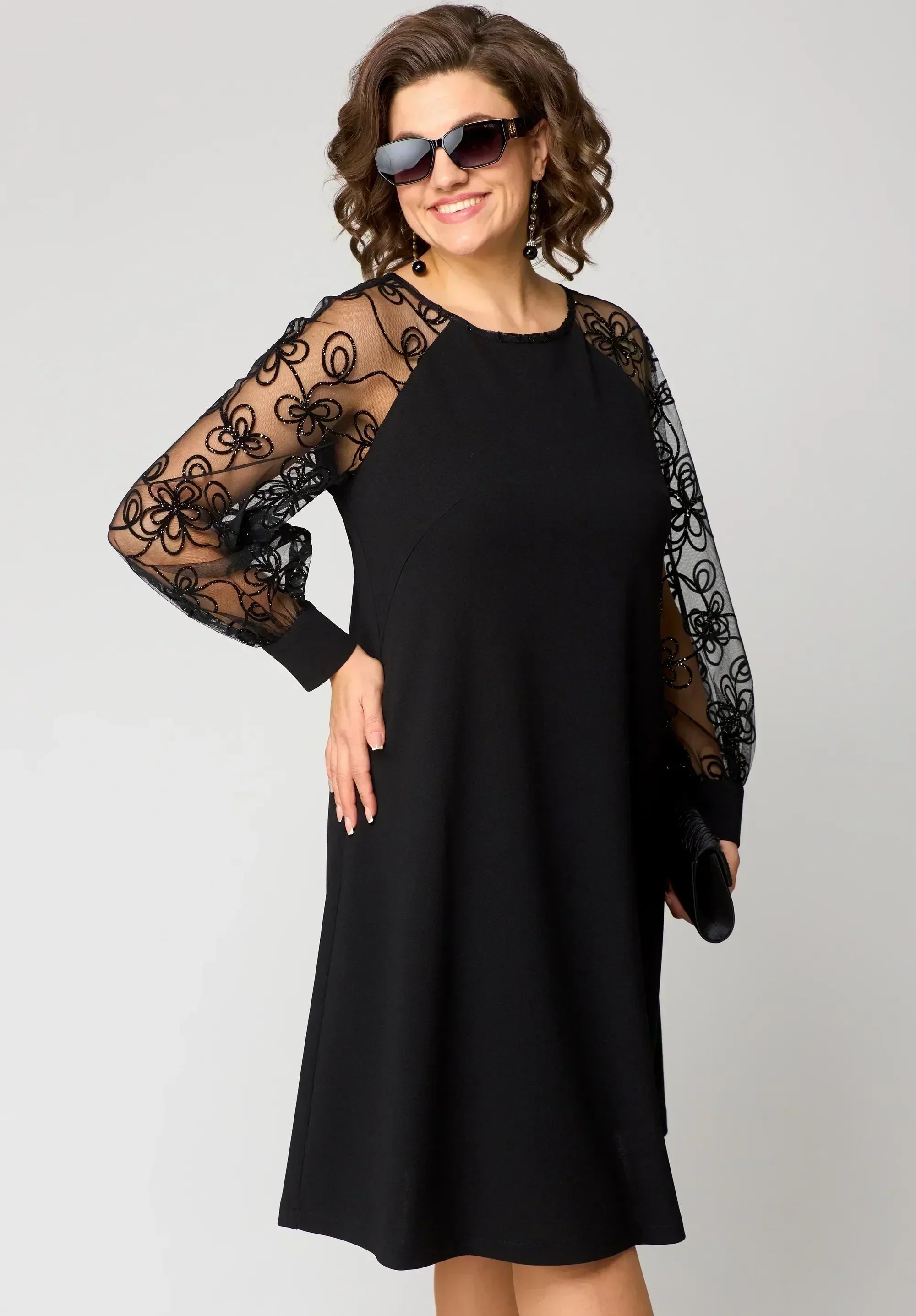 Natalie - elegant lace dress — view 8