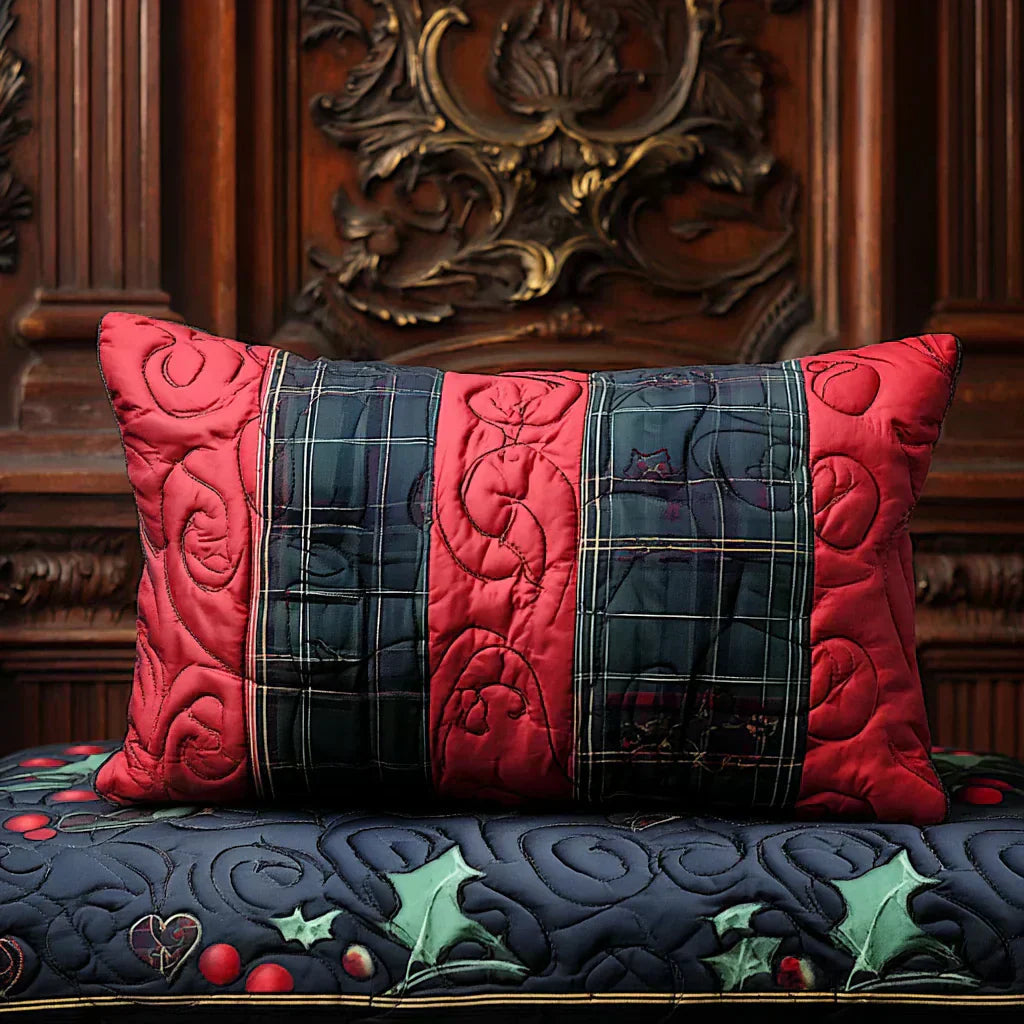 Padded cushion cover - Festive heart — view 1