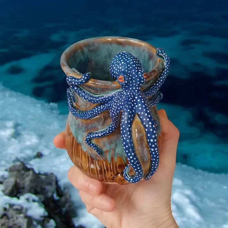 Octopus mug — view 1