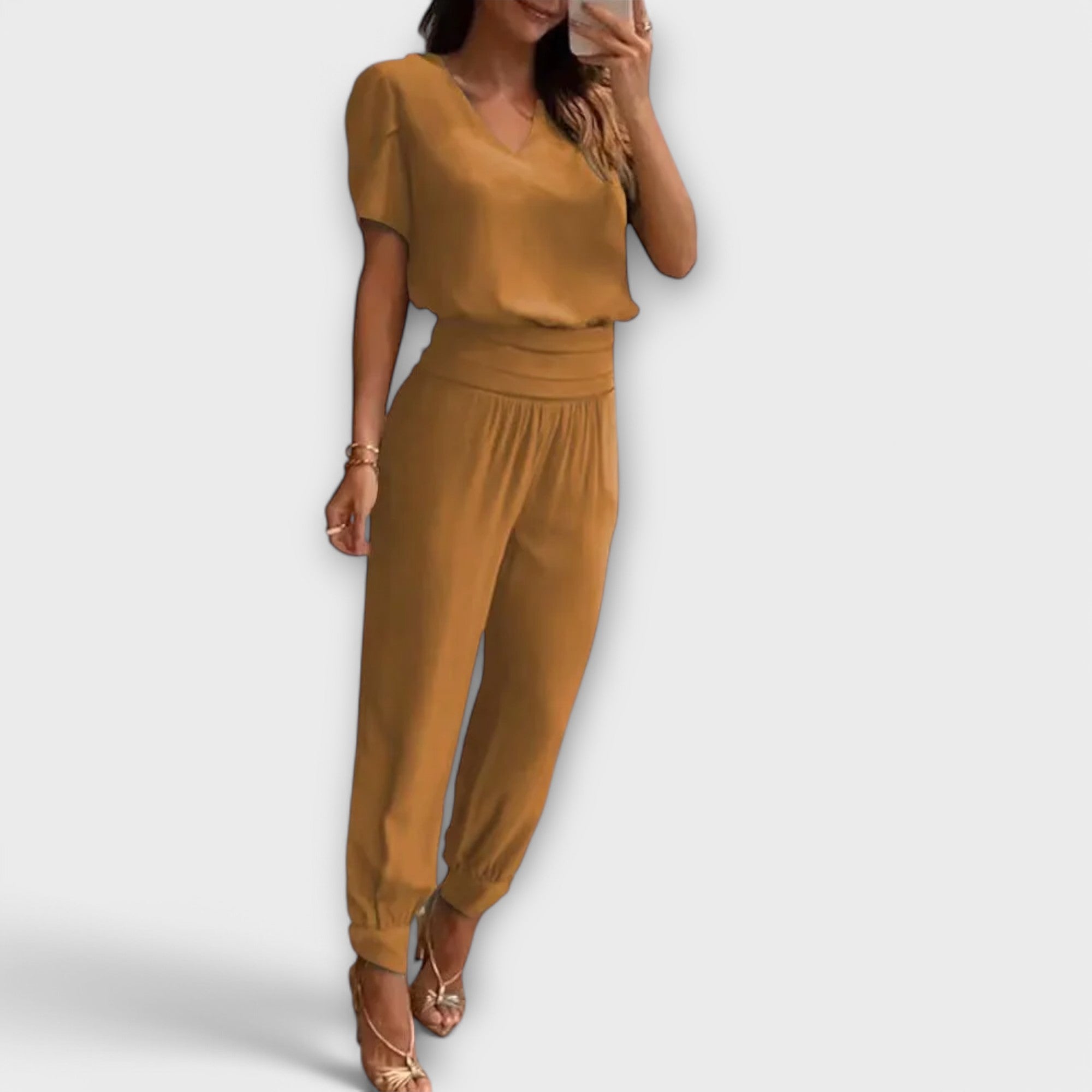 Quinn - Stylish Top and Pants Set — view 6