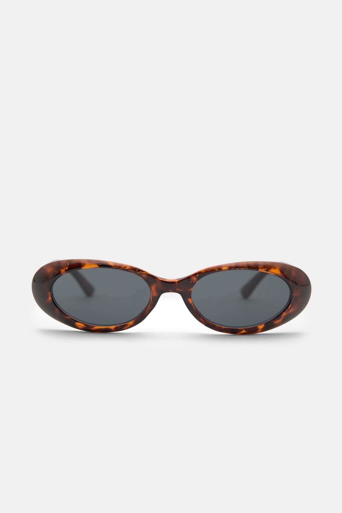 Sadie - elegant sunglasses — view 3