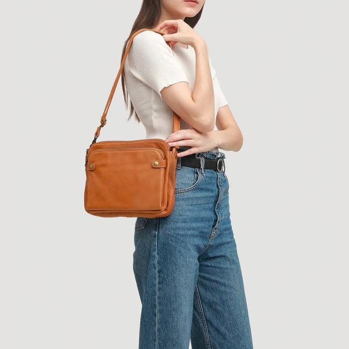 Savannah - an elegant three-layer crossbody bag — view 7
