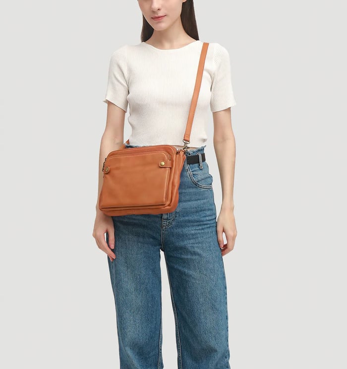 Savannah - an elegant three-layer crossbody bag — view 9