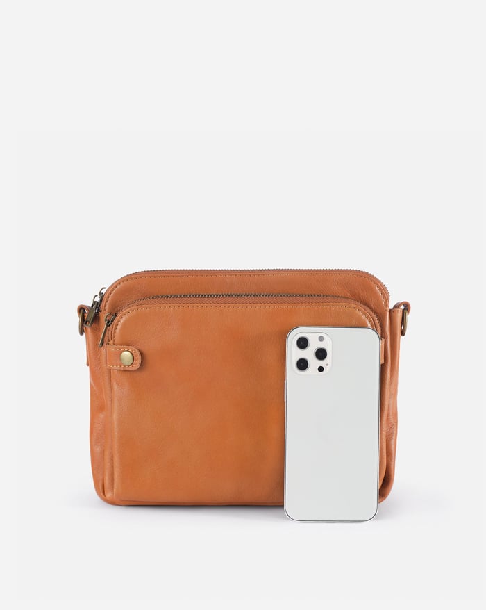 Savannah - an elegant three-layer crossbody bag — view 12