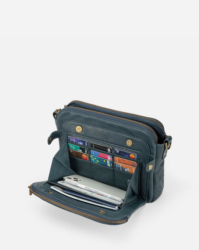 Savannah - an elegant three-layer crossbody bag — view 15