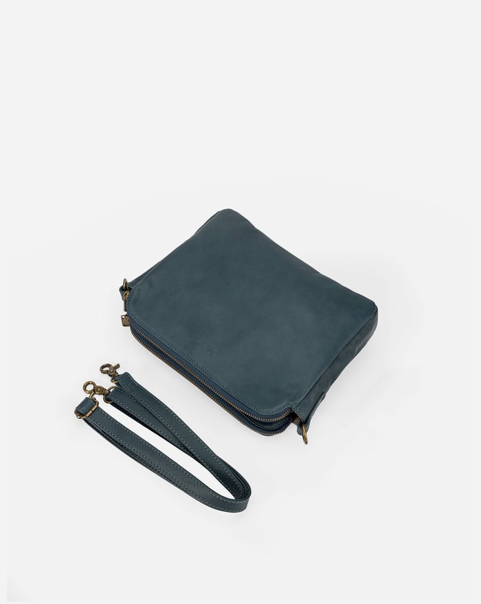 Savannah - an elegant three-layer crossbody bag — view 16