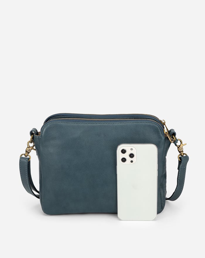 Savannah - an elegant three-layer crossbody bag — view 17