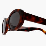 Shelby - elegant sunglasses — view 3