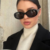Shelby - elegant sunglasses — view 6