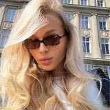 Skylar - glamorous sunglasses — view 2