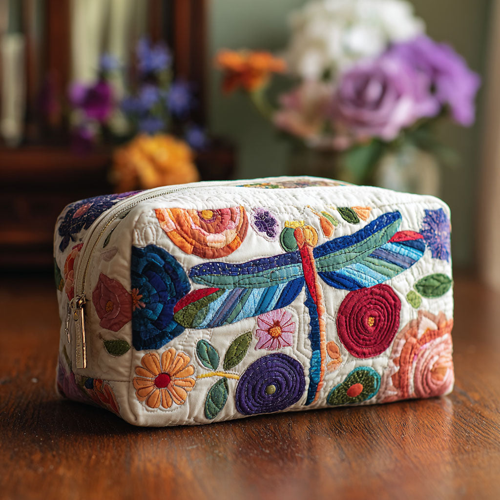 Quilted cosmetic bag - colourful flight — view 1