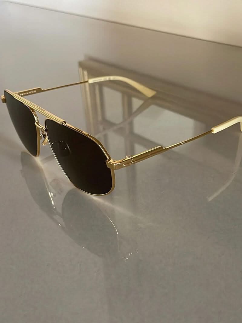 Valentina – sophisticated sunglasses — view 9