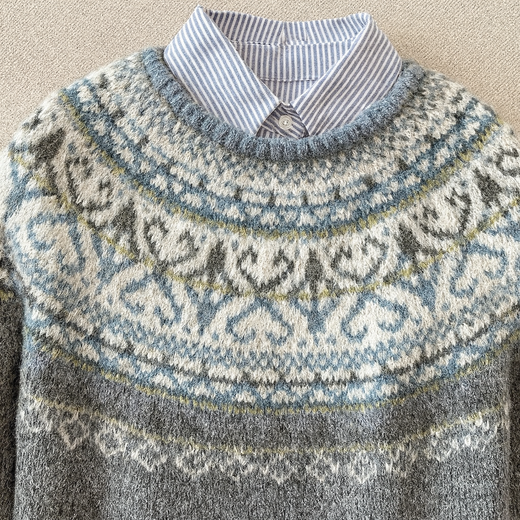 Victoria - elegant retro knitted sweater — view 2