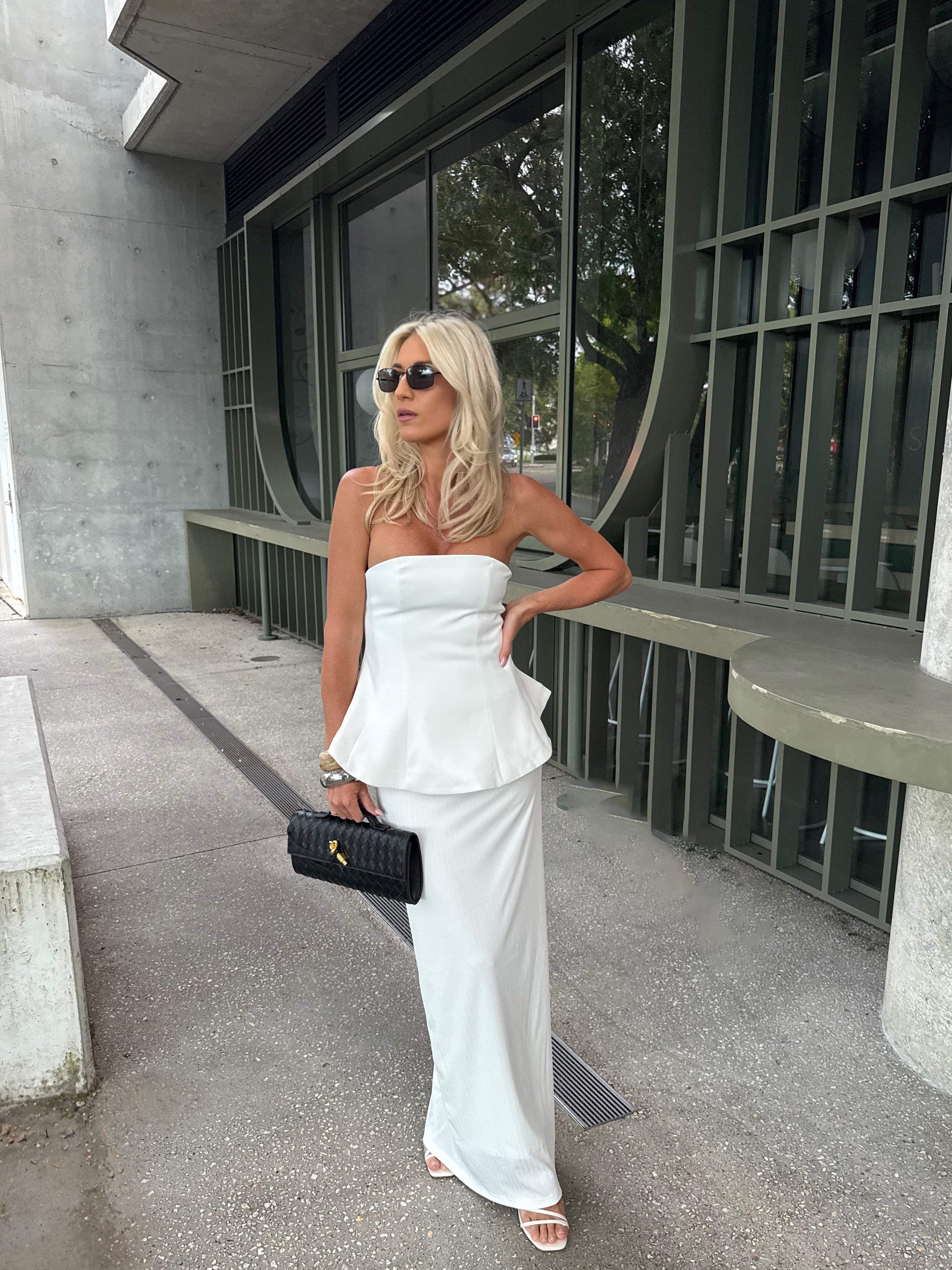 Willa - maxi dress elegance — view 12