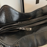 Willow - Double zip large capacity shoulder bag — view 14